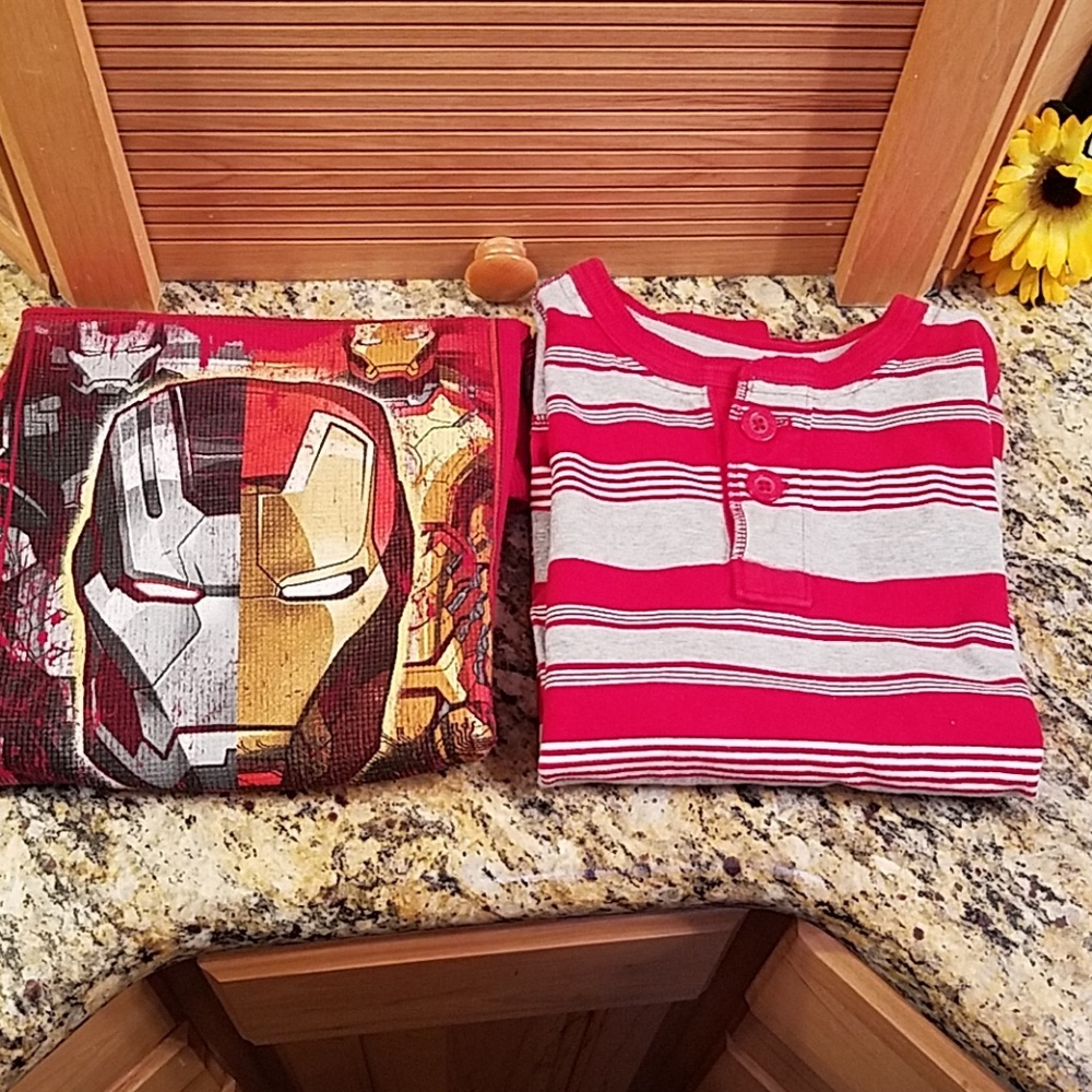 2 tops marvel long sleeve thermal & Epic threads iron man & stripe LS M